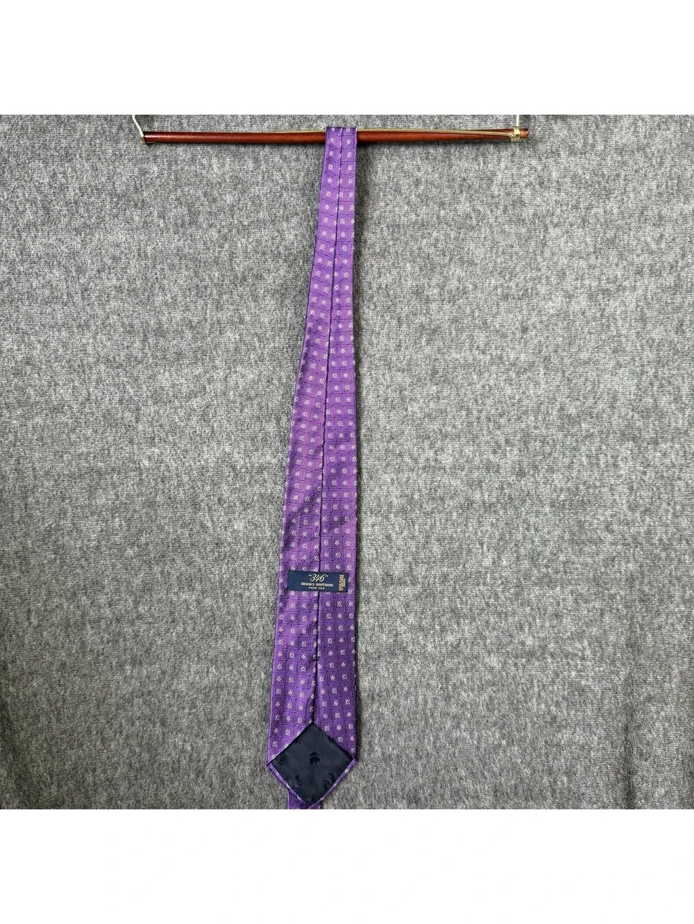 Brooks Brothers 346 Tie Mens One Size Purple Silk Geometric Jacquard Necktie